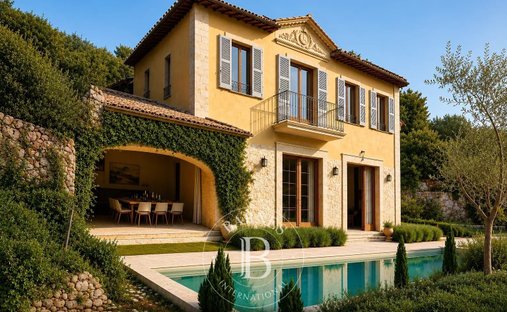 Terreno en Villefranche-sur-Mer, Provenza-Alpes-Costa Azul, Francia 1