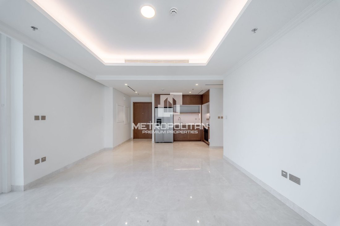 Apartment in Dubai Harbour, Dubai, United Arab Emirates 2 - 18053355