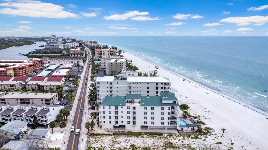 Condo in Indian Shores, Florida, United States 2 - 17604600
