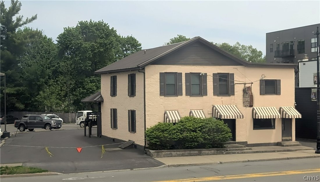 House in Hamilton, New York, United States 1 - 17101432
