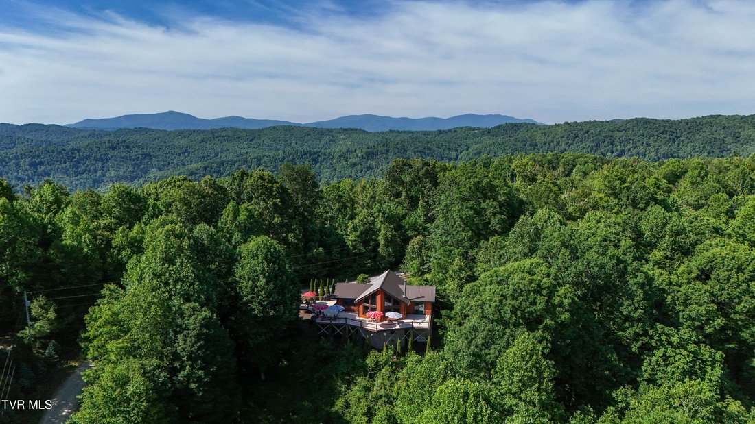 House in Mountain City, Tennessee, United States 2 - 18052716