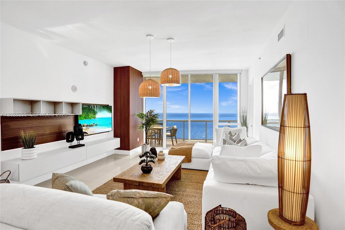 Condo in Sunny Isles Beach, Florida, United States 2 - 18053328