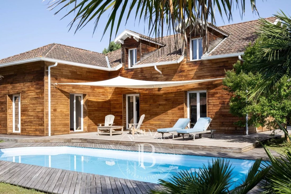 House in Anglet, Nouvelle-Aquitaine, France 1 - 17392168