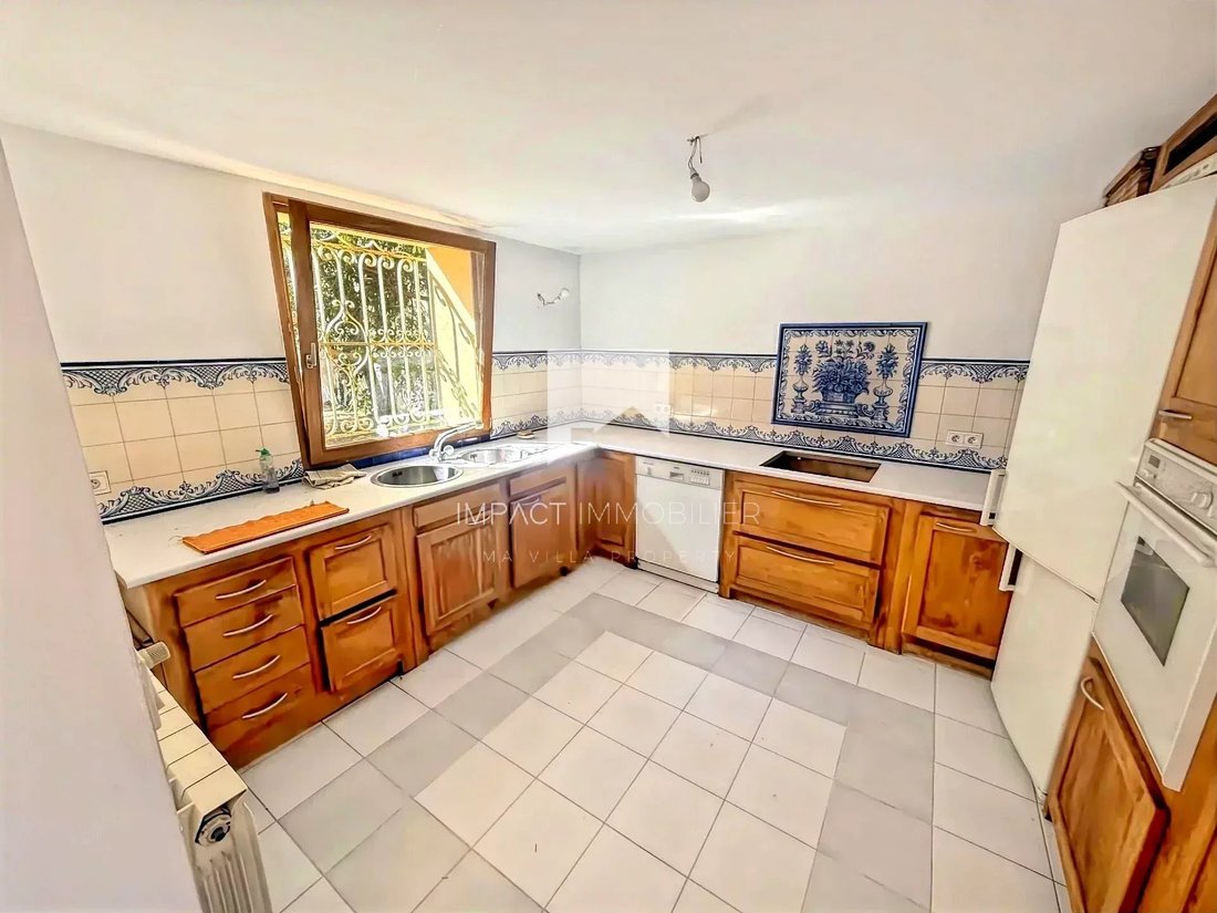 House in La Crau, Provence-Alpes-Côte d'Azur, France 2 - 18027362