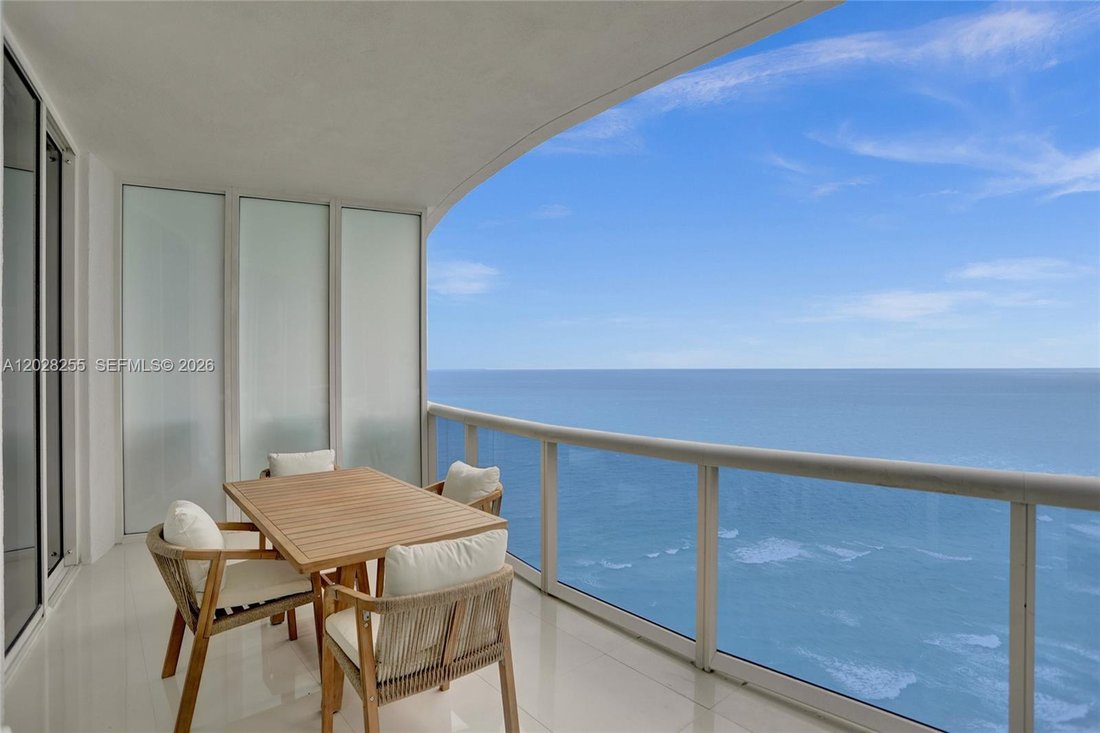 Condo in Sunny Isles Beach, Florida, United States 1 - 18053328
