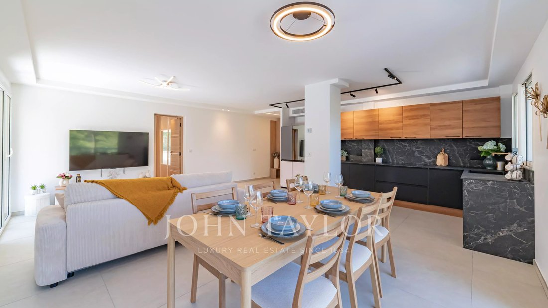 Apartment in Montfleury, Cannes, France 2 - 18053386