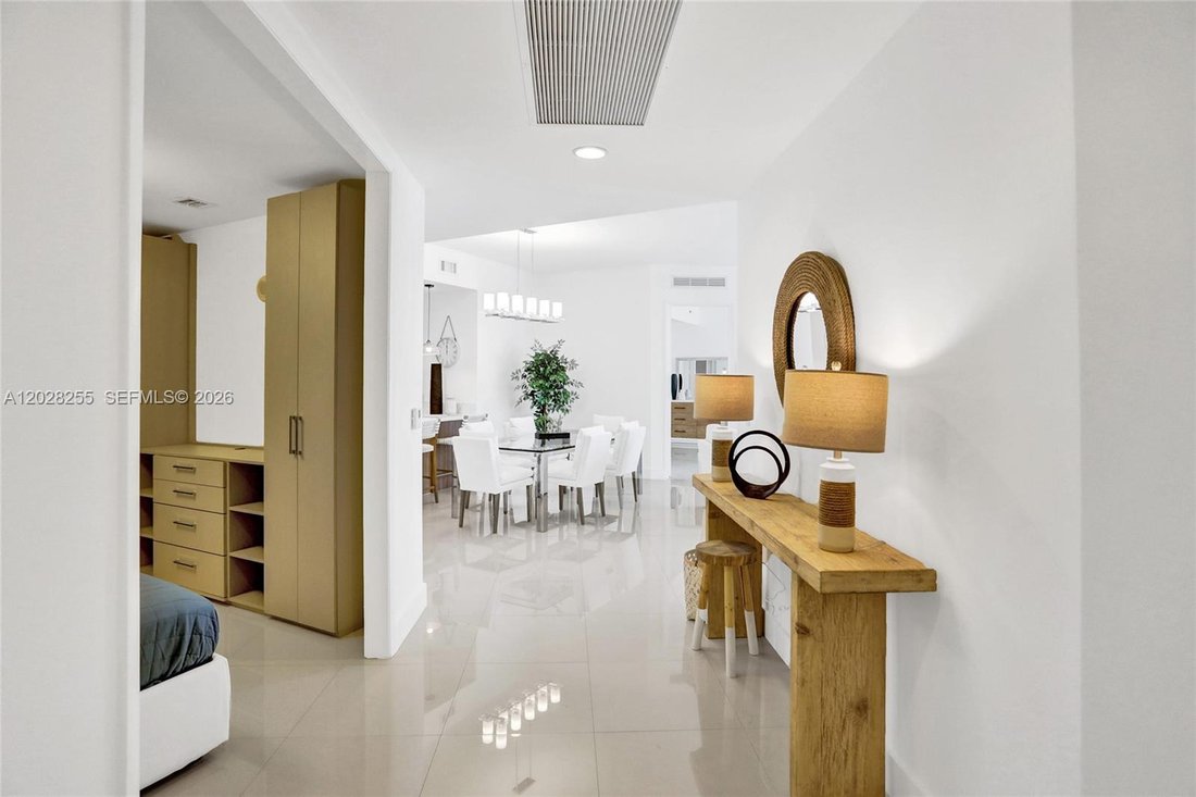 Condo in Sunny Isles Beach, Florida, United States 4 - 18053328