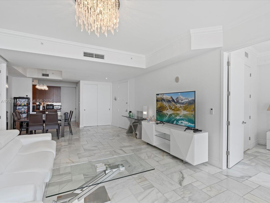 Condo in Sunny Isles Beach, Florida, United States 3 - 18053372
