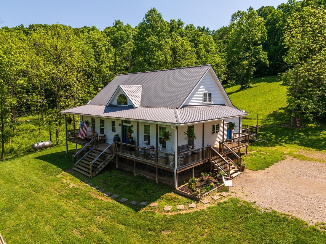 House in Athens, Ohio, United States 2 - 18053077