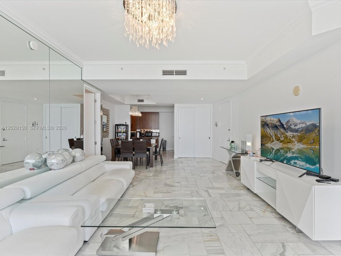 Condo in Sunny Isles Beach, Florida, United States 5 - 18053372