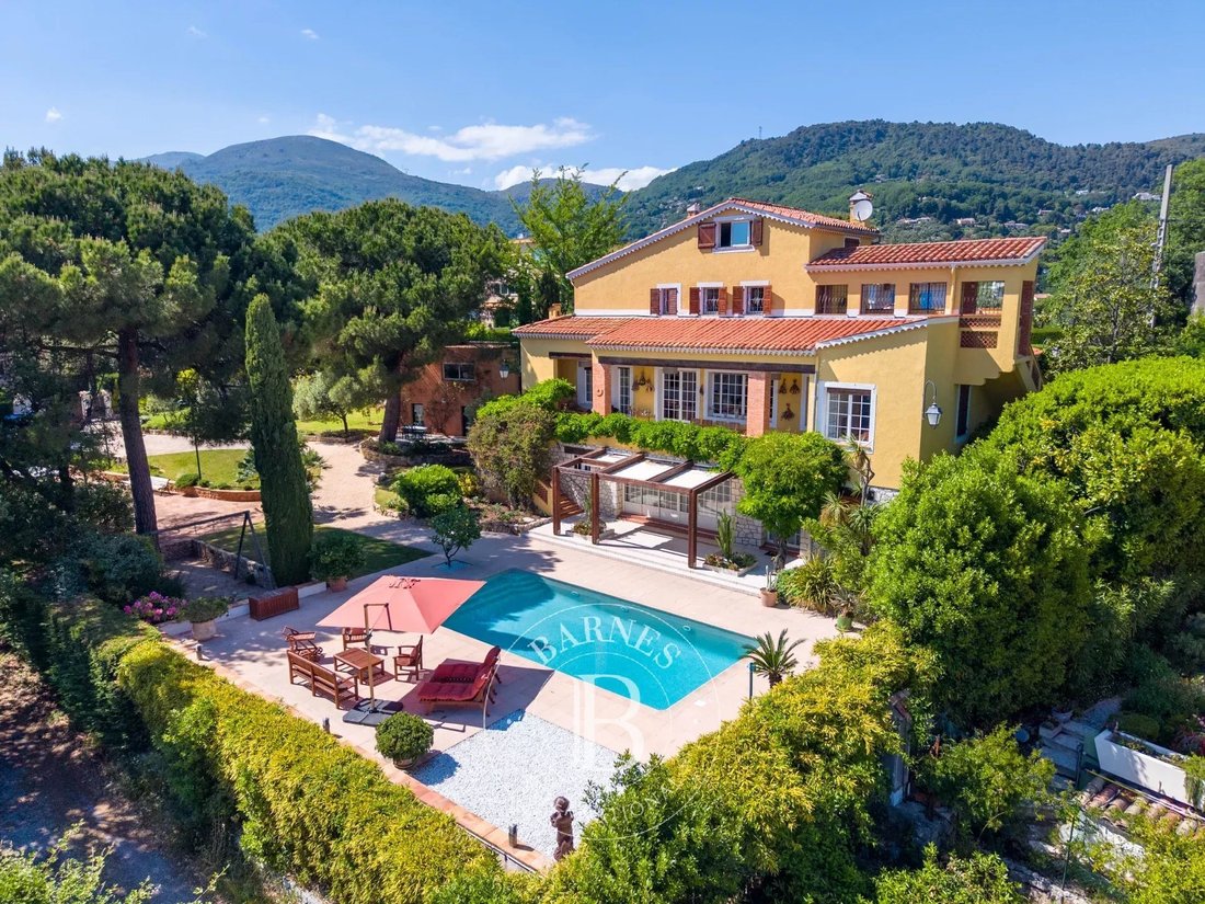 Villa in Notre Dame, Vence, France 2 - 16906506