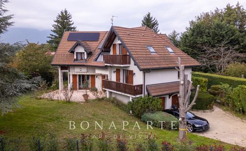 House in Ornex, Auvergne-Rhône-Alpes, France 1
