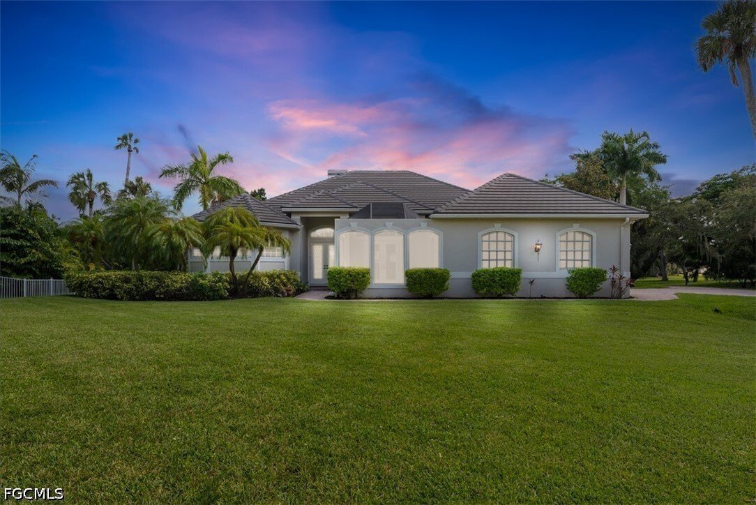 Maison à Fort Myers, Floride, États-Unis 1 - 18052936