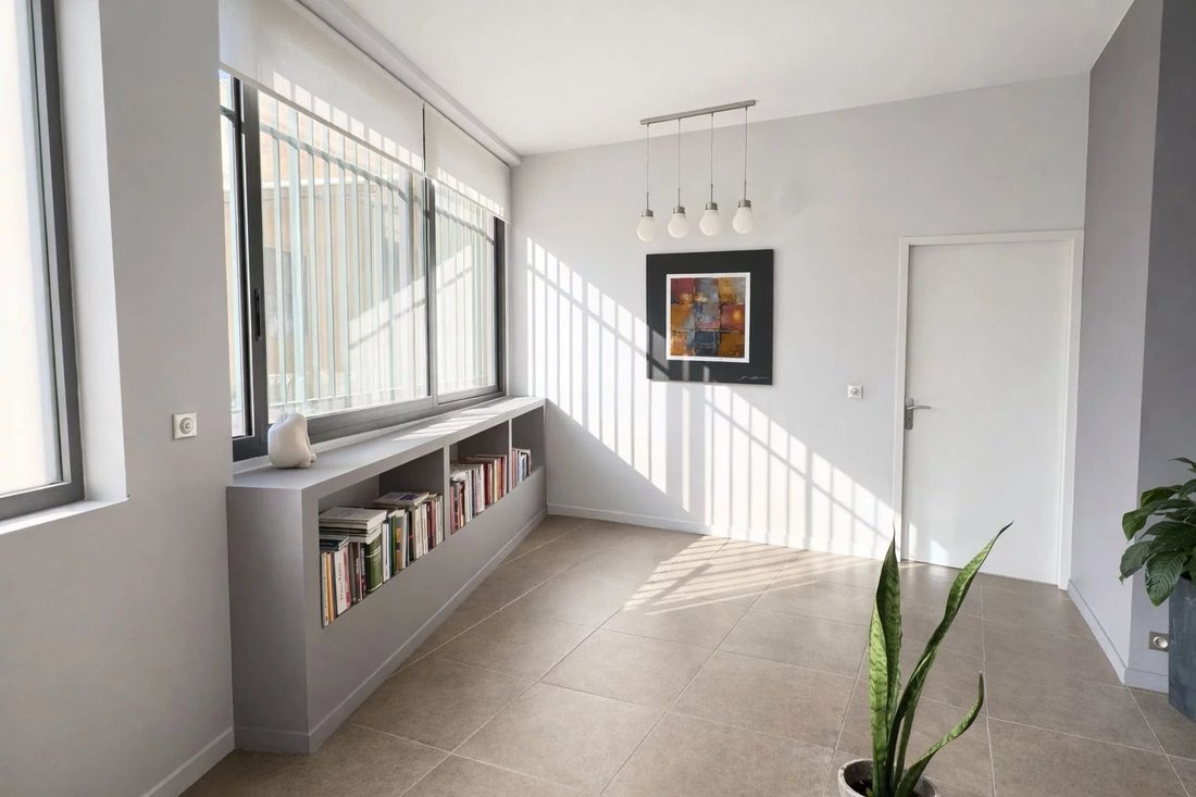 Apartment in Mazarin-Opéra-Bellegarde-Mairie, Aix-en-Provence, France 5 - 18053157
