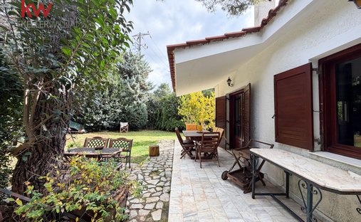 Casa a Thrakomakedones, Attica, Grecia 1
