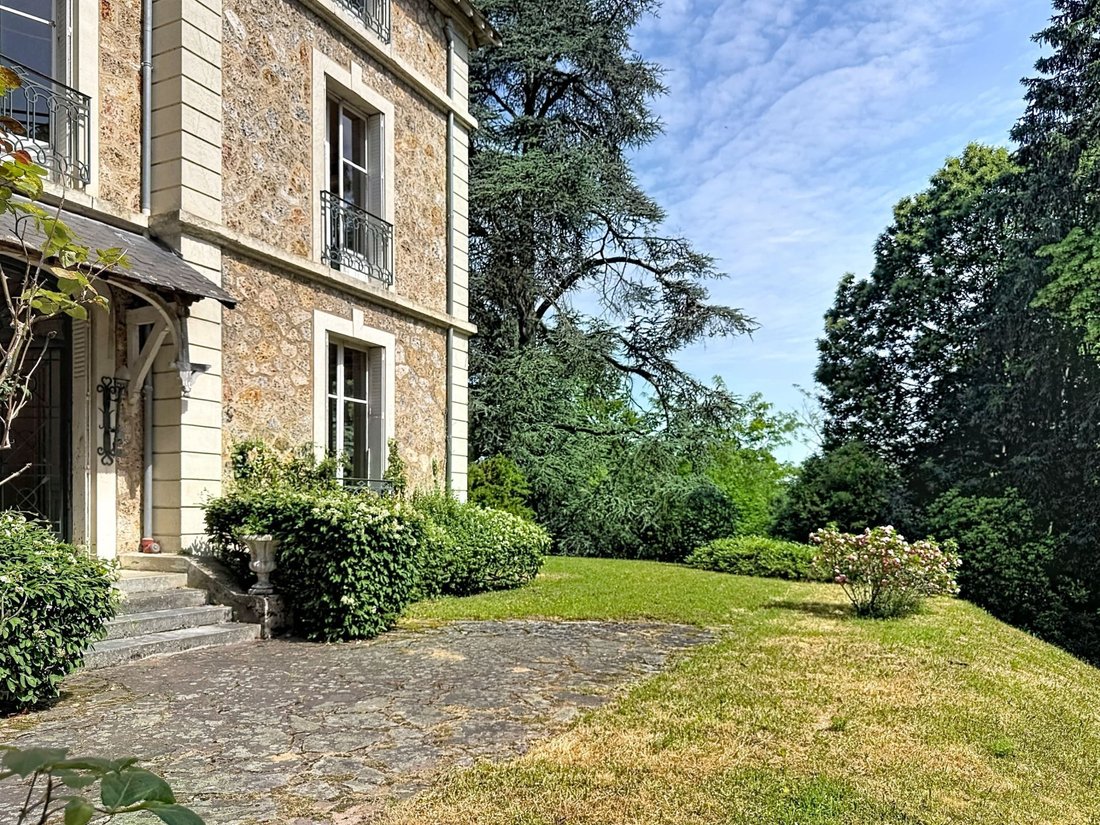 House in Centre Ville, Rueil-Malmaison, France 2 - 18052980