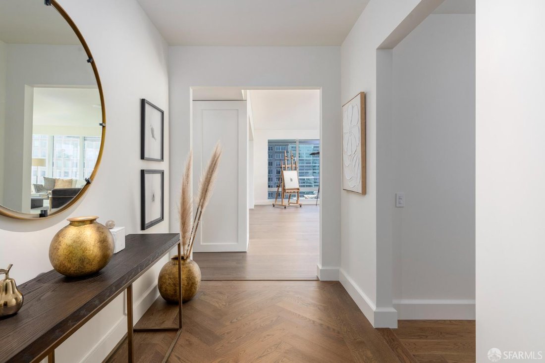 Condo in San Francisco, California, United States 2 - 18019444