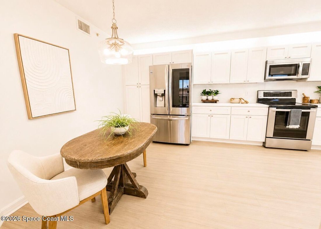 Condo in Cocoa Beach, Florida, United States 5 - 17987955