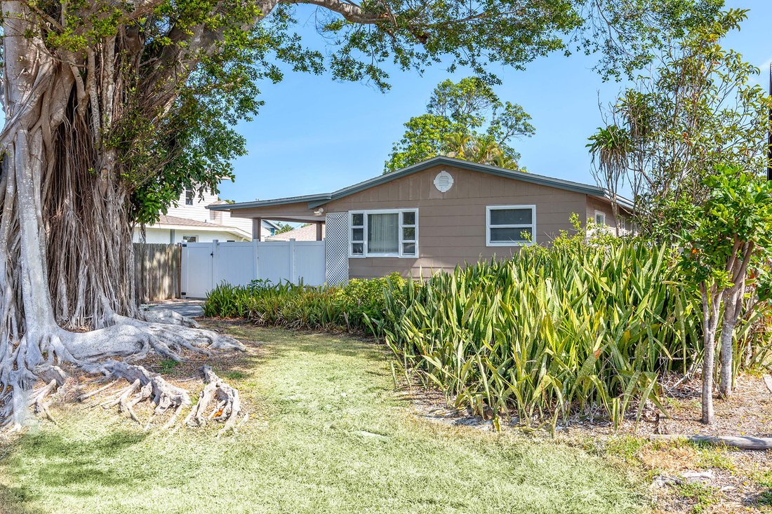 House in Naples, Florida, United States 1 - 18053343