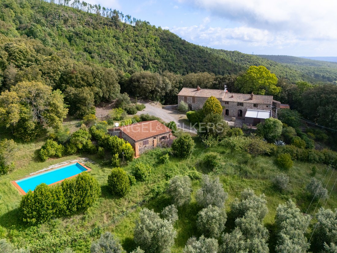 Estate in Roccastrada, Tuscany, Italy 1 - 18053300