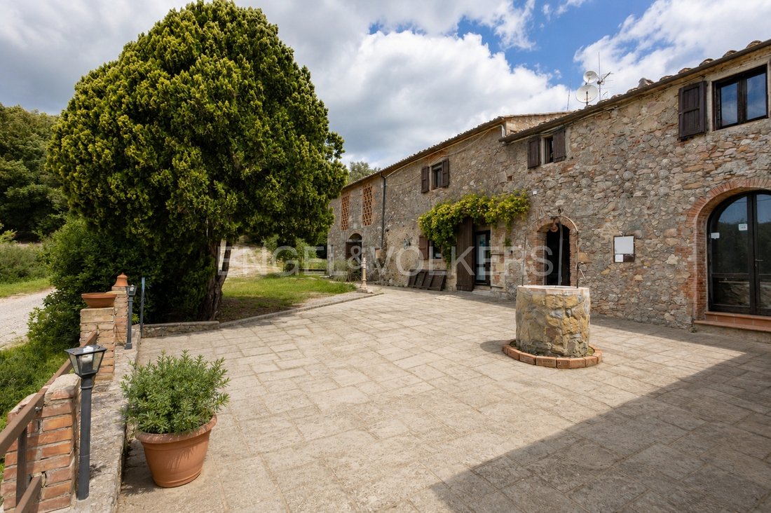 Estate in Roccastrada, Tuscany, Italy 2 - 18053300