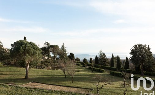 Maison à Gourdon, Provence-Alpes-Côte d'Azur, France 1