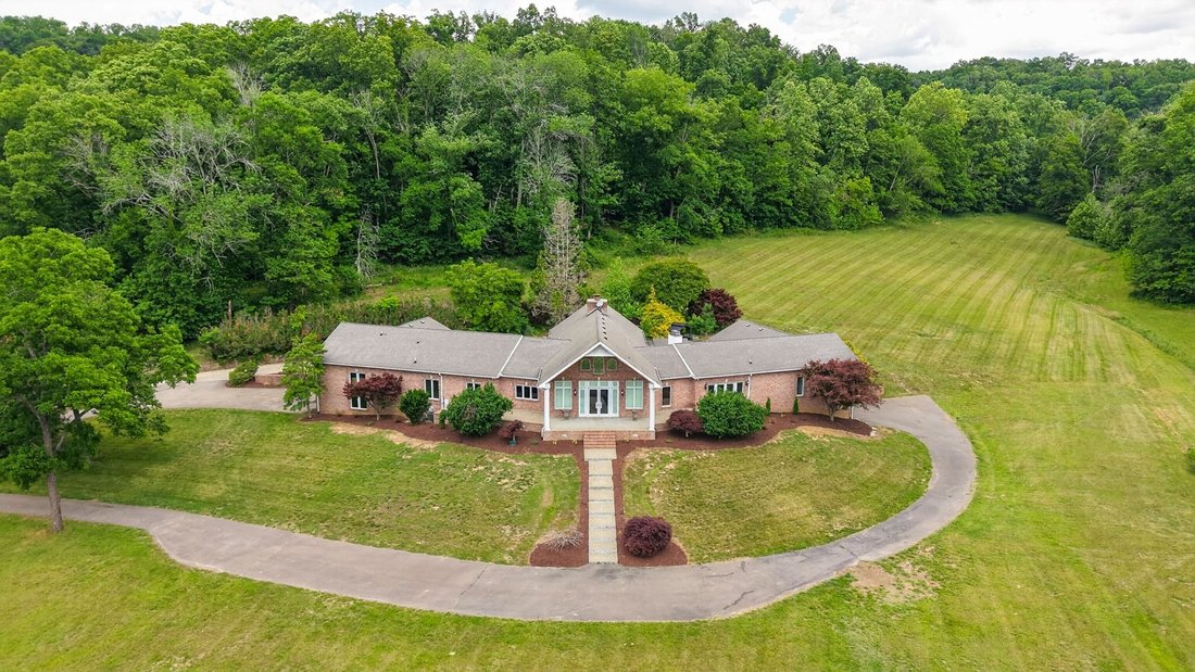 House in Goodlettsville, Tennessee, United States 4 - 18053475