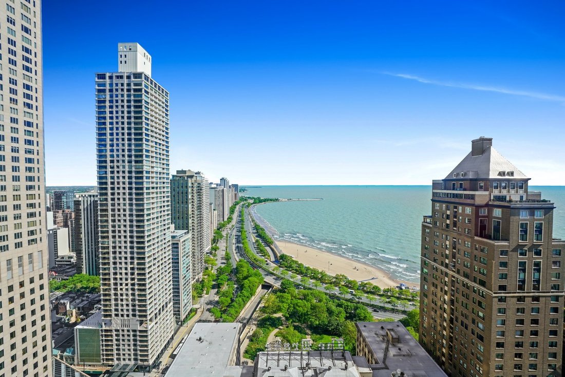 Condo in Chicago, Illinois, United States 2 - 18053579