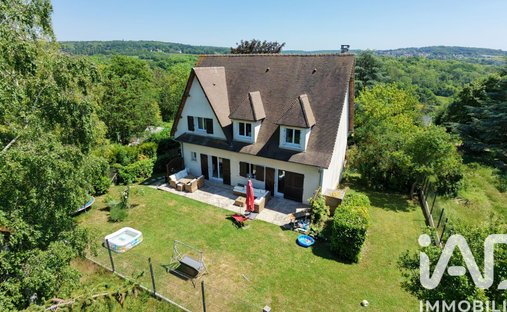 House in Montgarde, Aubergenville, France 1
