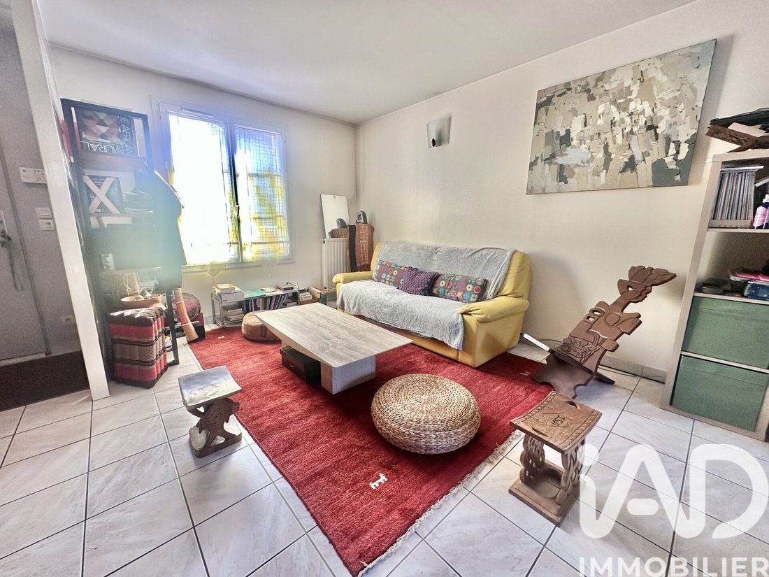 House in Villejuif, Ile-de-France, France 3 - 18054387