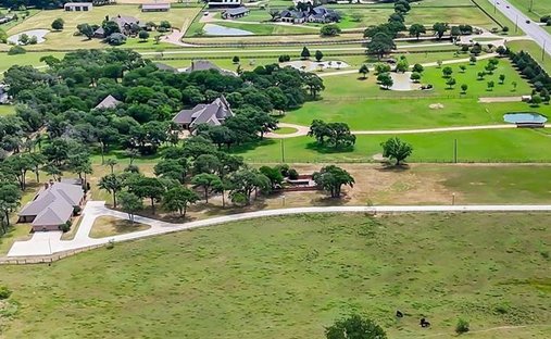 House in Lantana, Texas, United States 1