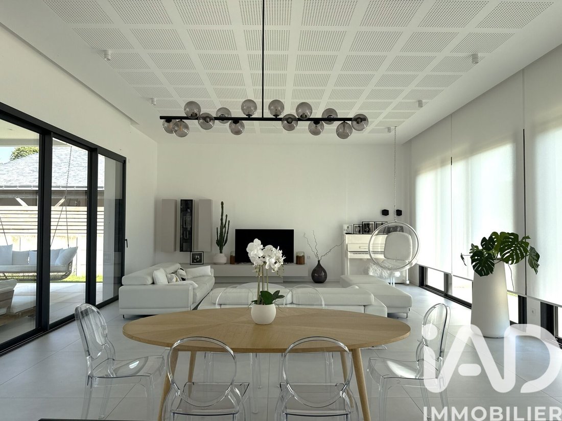 House in Juigne, Montreuil-Juigne, France 2 - 18054440