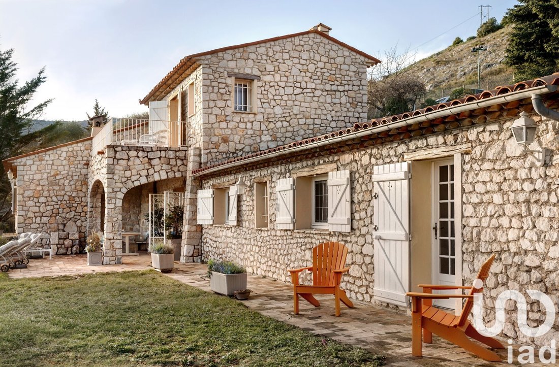 House in Gourdon, Provence-Alpes-Côte d'Azur, France 3 - 16398159