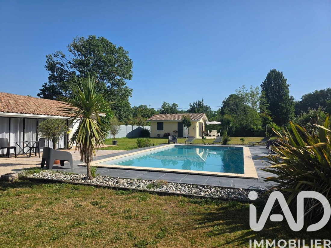 House in Parentis-en-Born, Nouvelle-Aquitaine, France 3 - 17658874