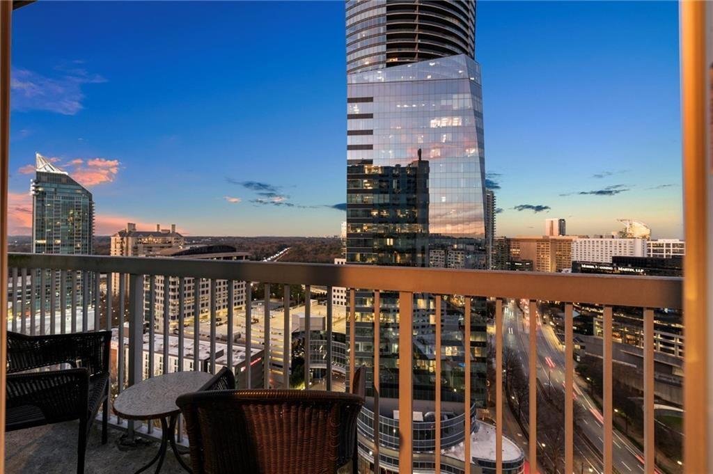 Condo in Atlanta, Georgia, United States 2 - 18053675