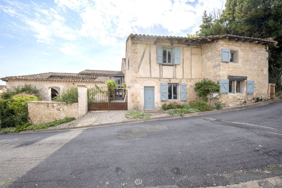 Villa in Vieux, Occitania, France 2 - 18053746