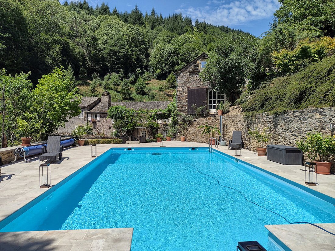 Villa in Coupiac, Occitania, France 4 - 18053726