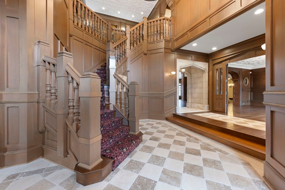 House in Naperville, Illinois, United States 4 - 18053582