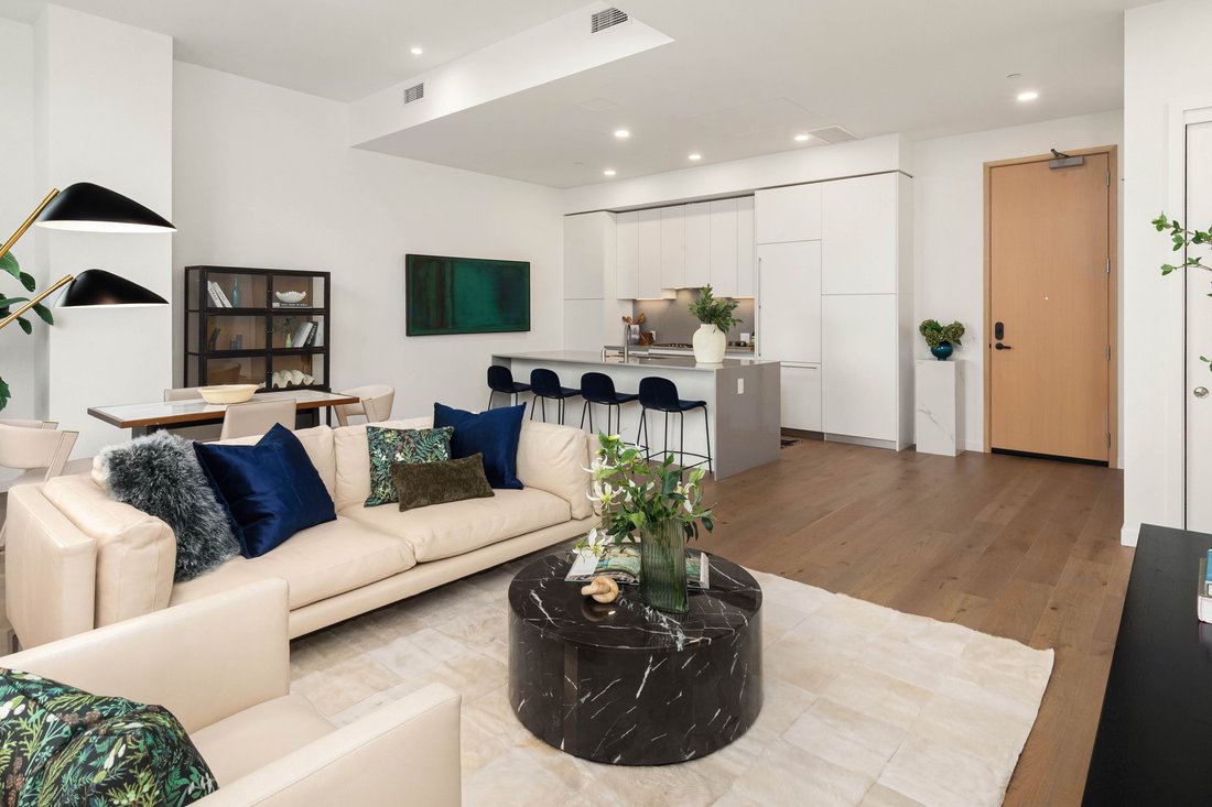 Condo in Bellevue, Washington, United States 4 - 18053816