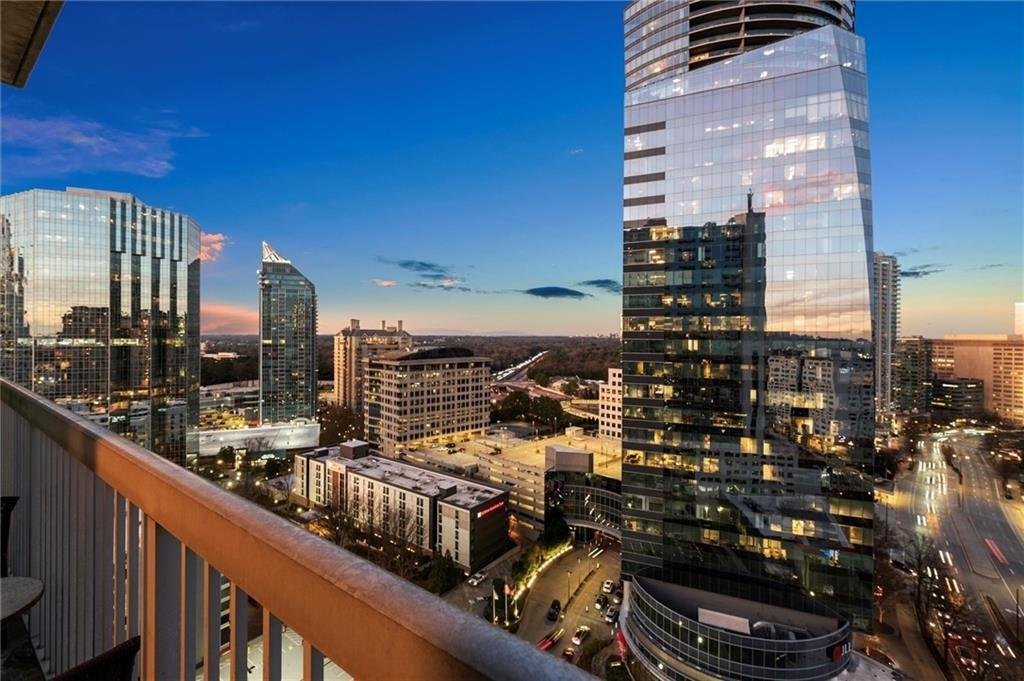 Condo in Atlanta, Georgia, United States 1 - 18053675