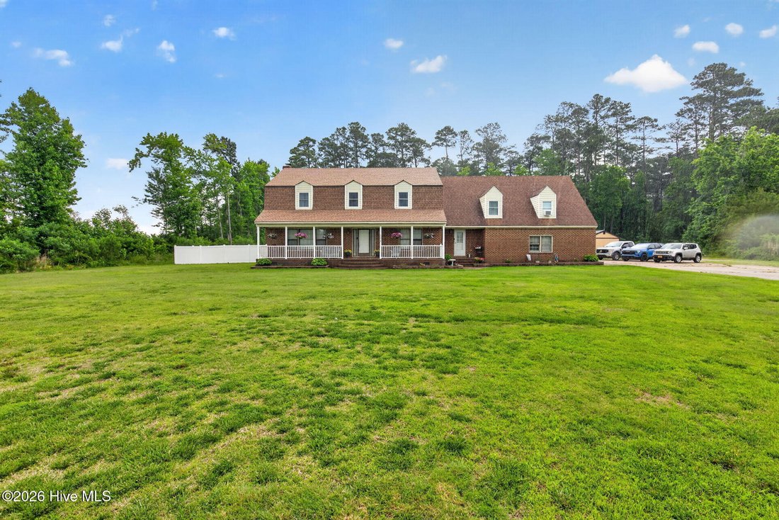 House in South Mills, North Carolina, United States 1 - 18019636