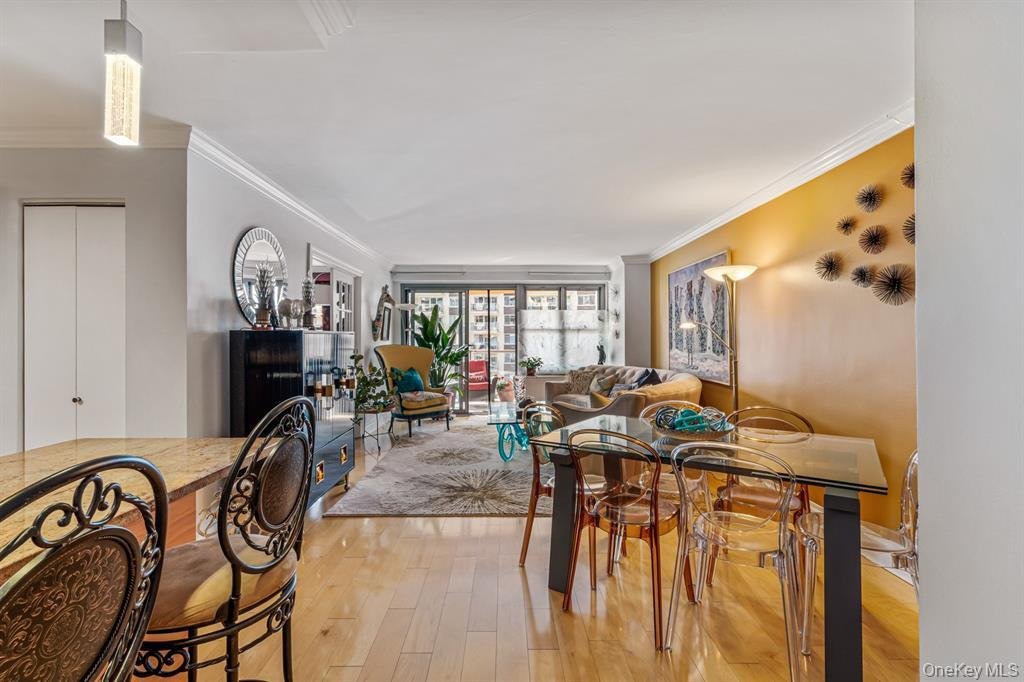 Co Op in New York, New York, United States 5 - 18053772