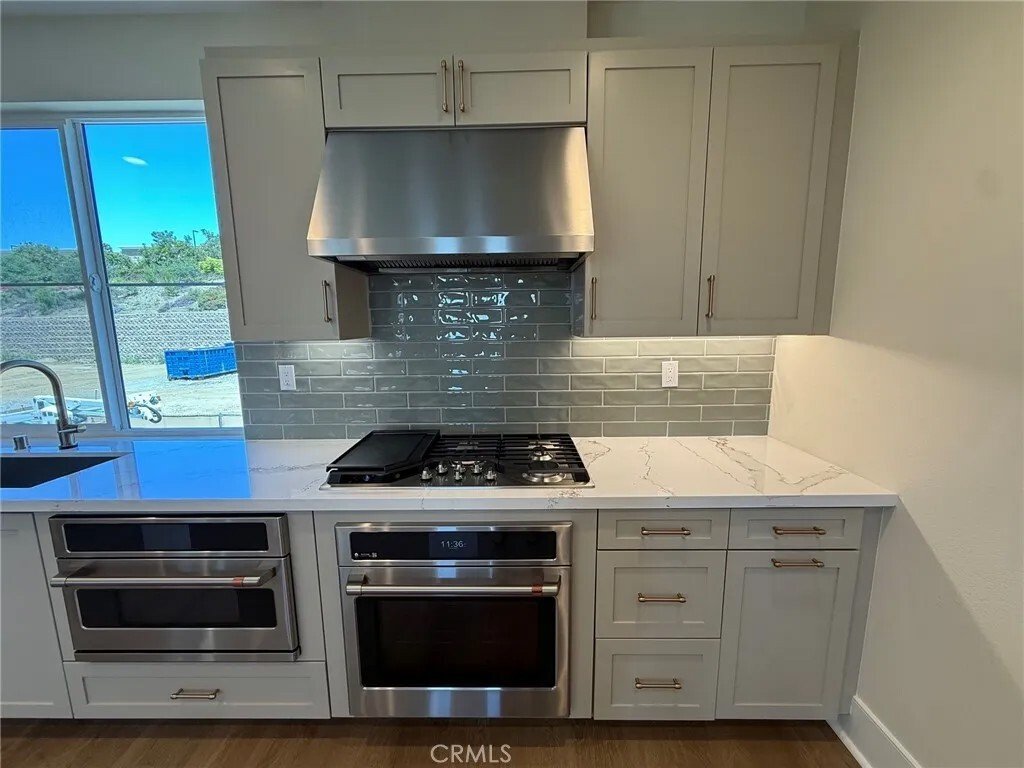 Condo in Carlsbad, California, United States 5 - 18053601
