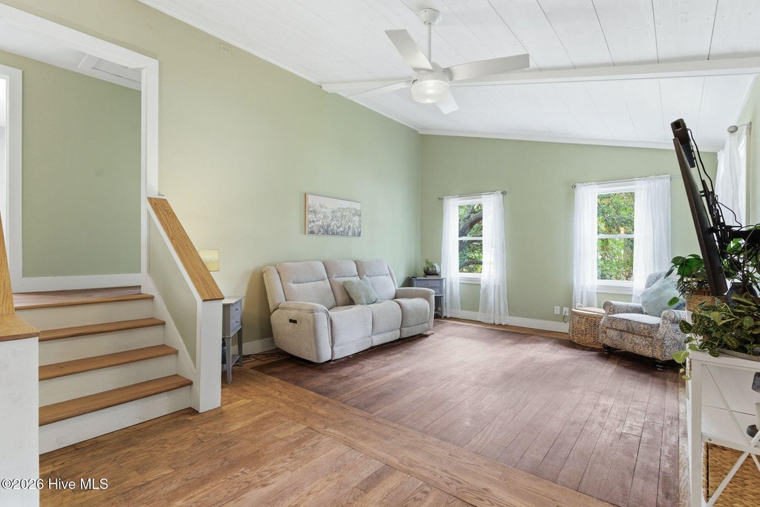 House in Oak Island, North Carolina, United States 5 - 18053636