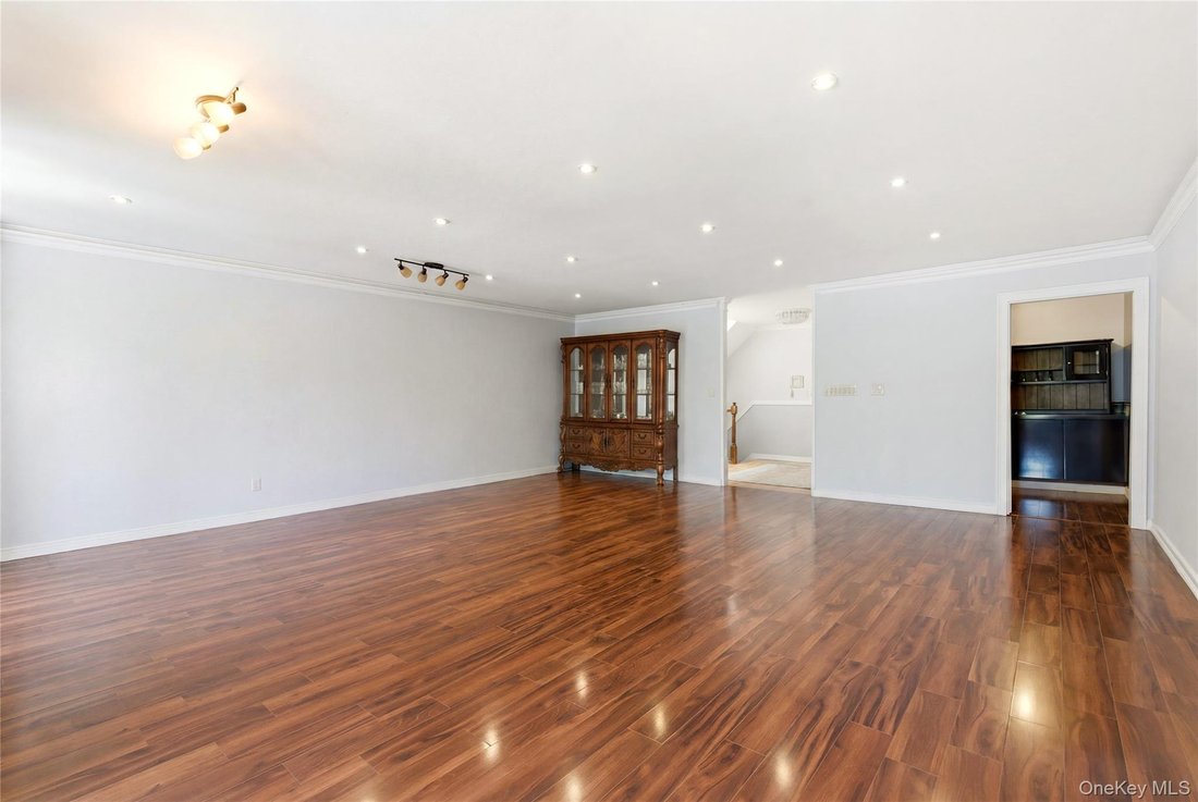 Condo in New York, New York, United States 5 - 18053793