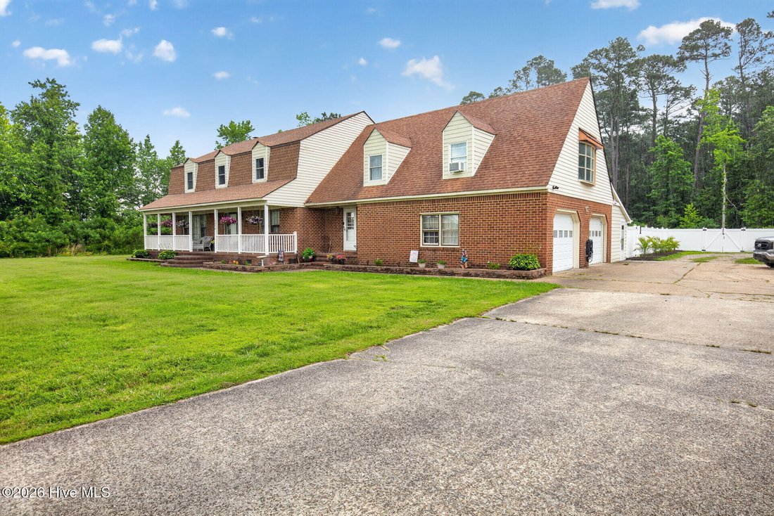 House in South Mills, North Carolina, United States 2 - 18019636