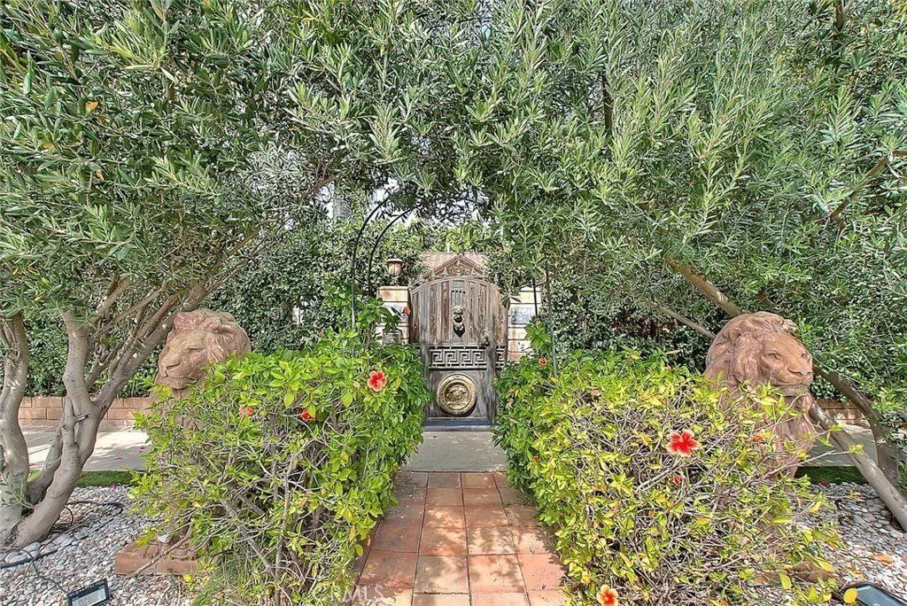 House in Los Angeles, California, United States 2 - 17537125