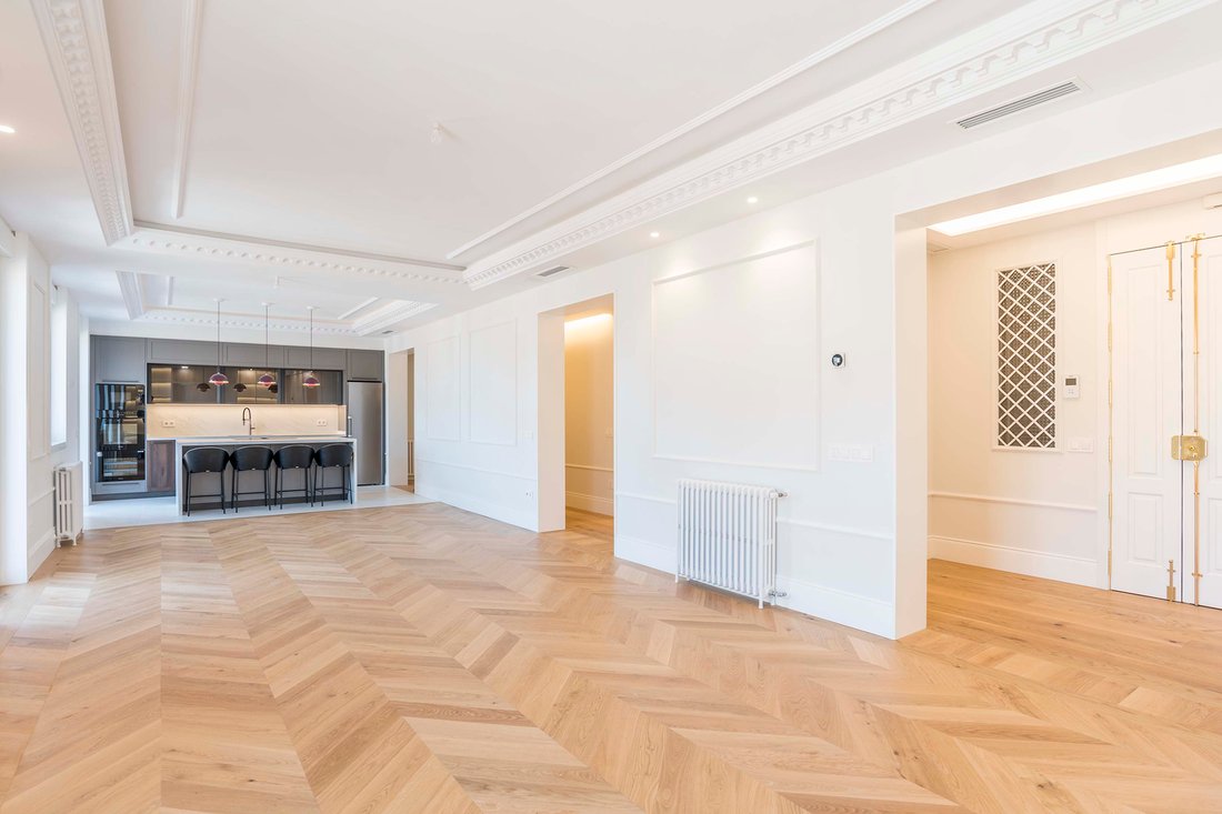 Apartment in Chamberi, Madrid, Spain 3 - 18053798