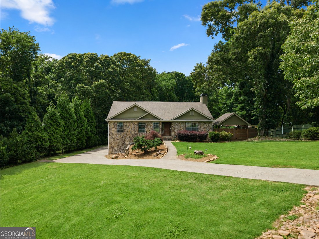 House in Flowery Branch, Georgia, United States 1 - 18053867