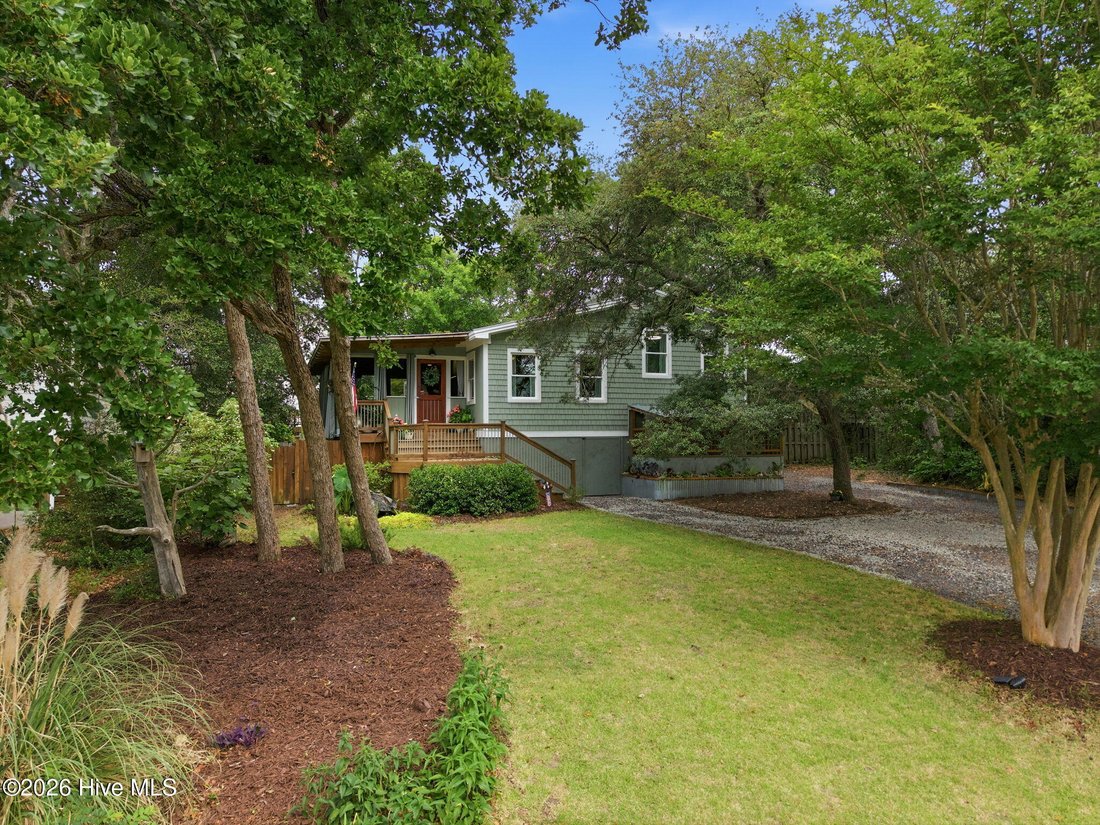 House in Oak Island, North Carolina, United States 4 - 18053636
